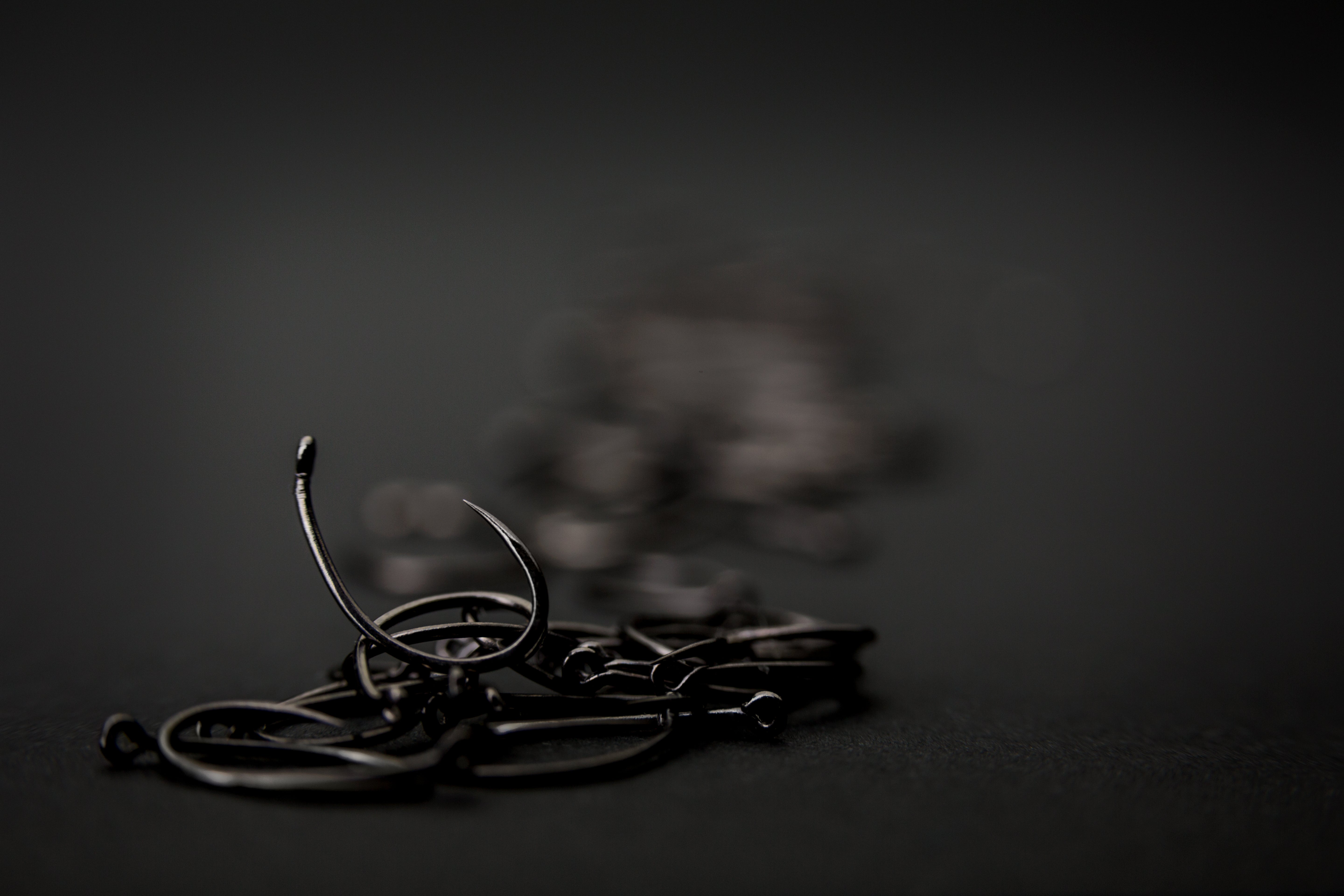 BARBLESS HOOKS AND ACCESSORIES