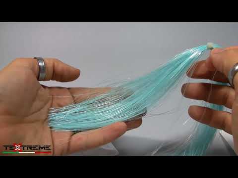unboxing-phosphorescent-fibers-hank