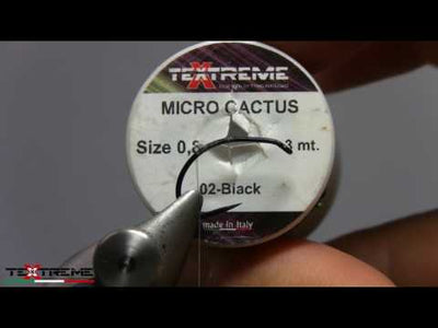 unboxing-micro-cactus
